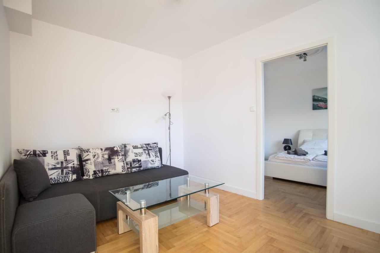 קולובז'ג Apartamenty Robi מראה חיצוני תמונה